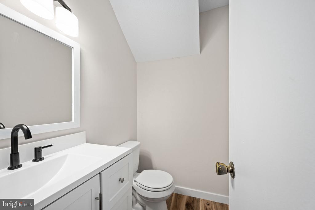 26 JACKSON AVENUE A