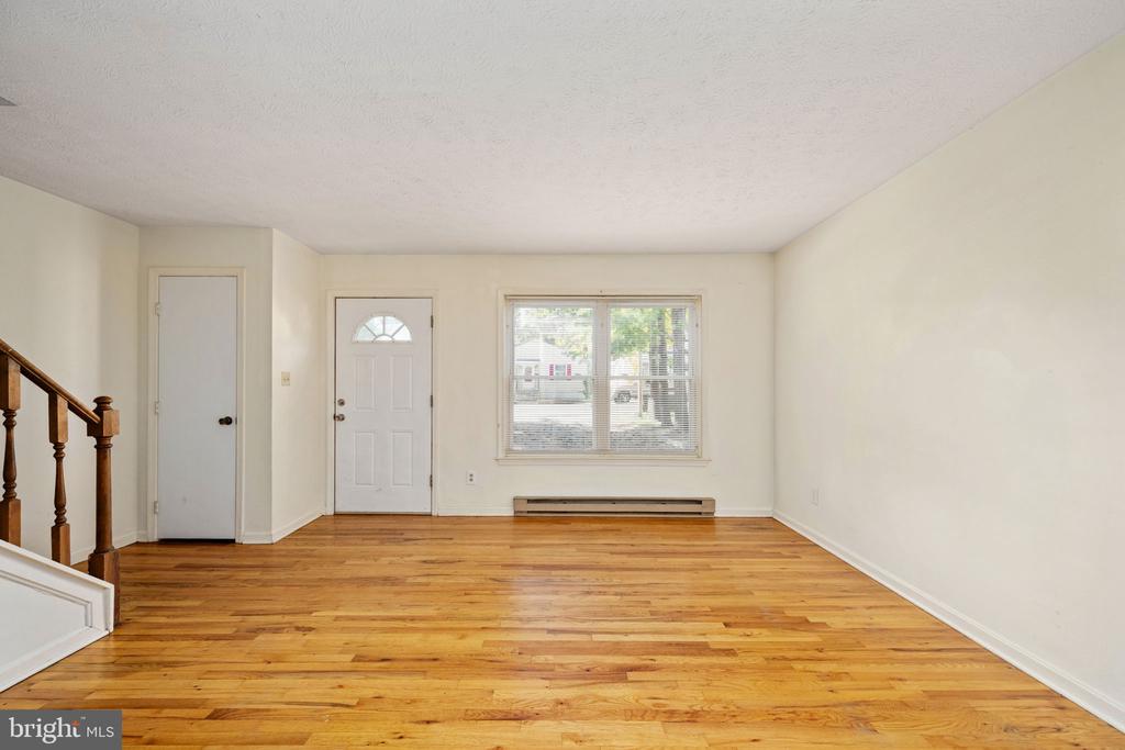 26 JACKSON AVENUE A