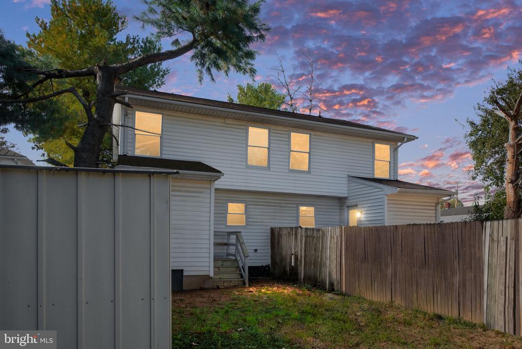 26 JACKSON AVENUE A