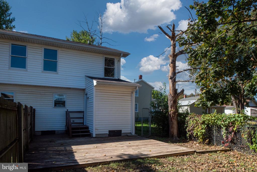 26 JACKSON AVENUE A