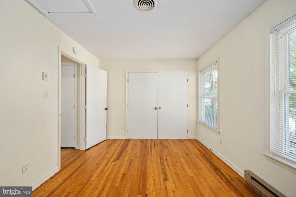 26 JACKSON AVENUE A