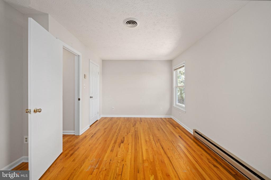 26 JACKSON AVENUE A