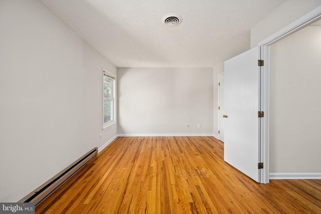 26 JACKSON AVENUE A