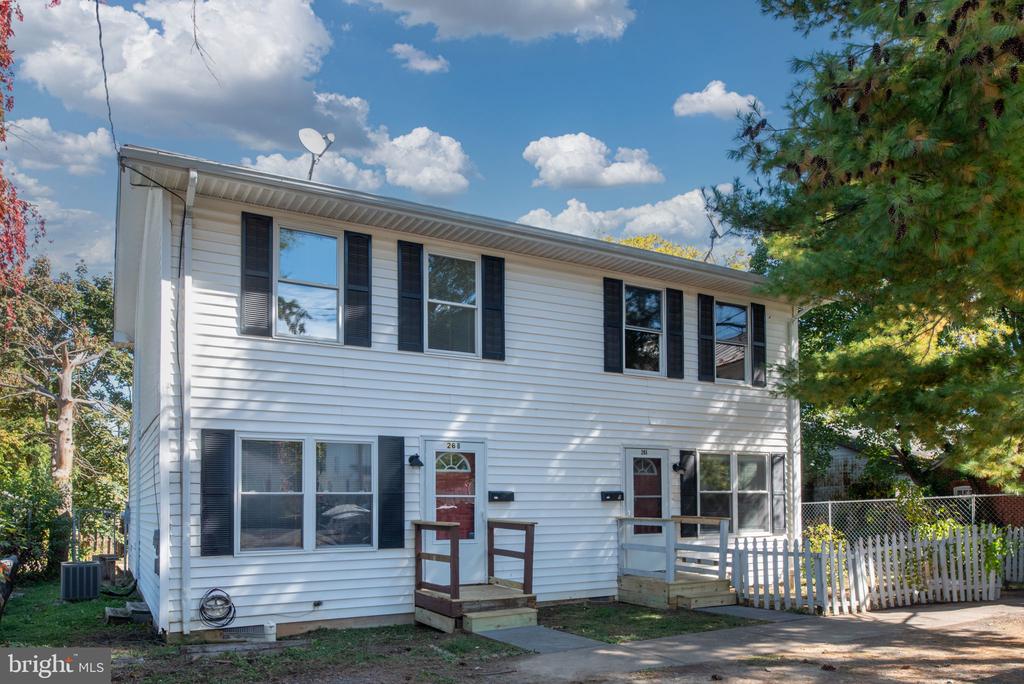26 JACKSON AVENUE A
