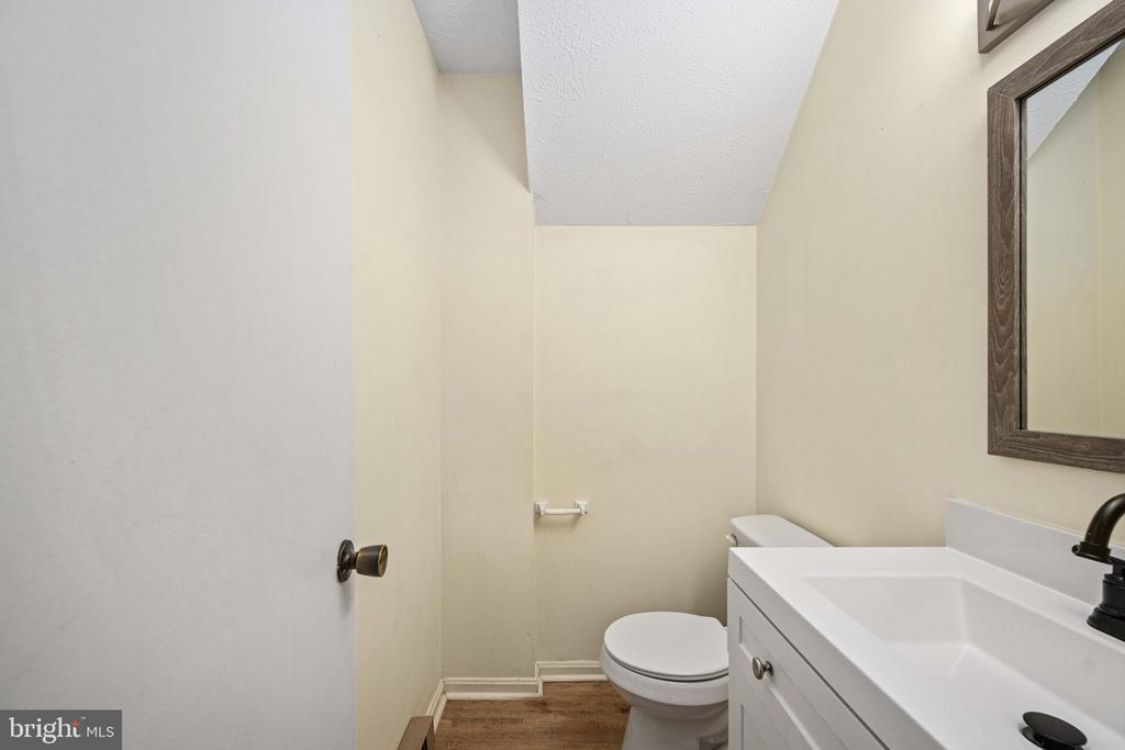 26 JACKSON AVENUE A