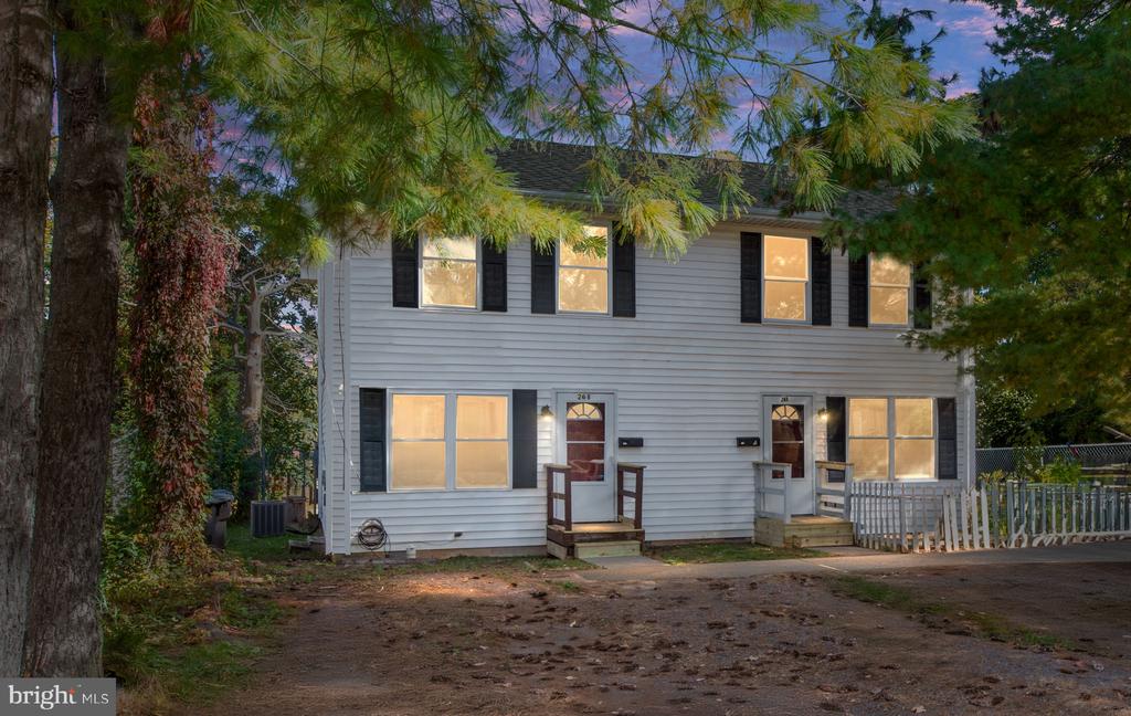 26 JACKSON AVENUE A