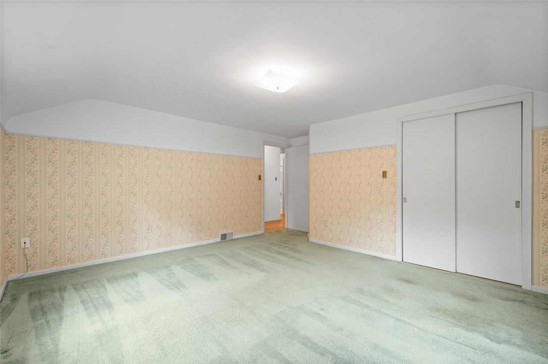 804 WHITE OAK CIRCLE