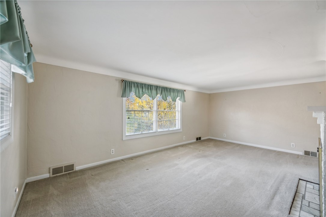 161 Mountain View Pl