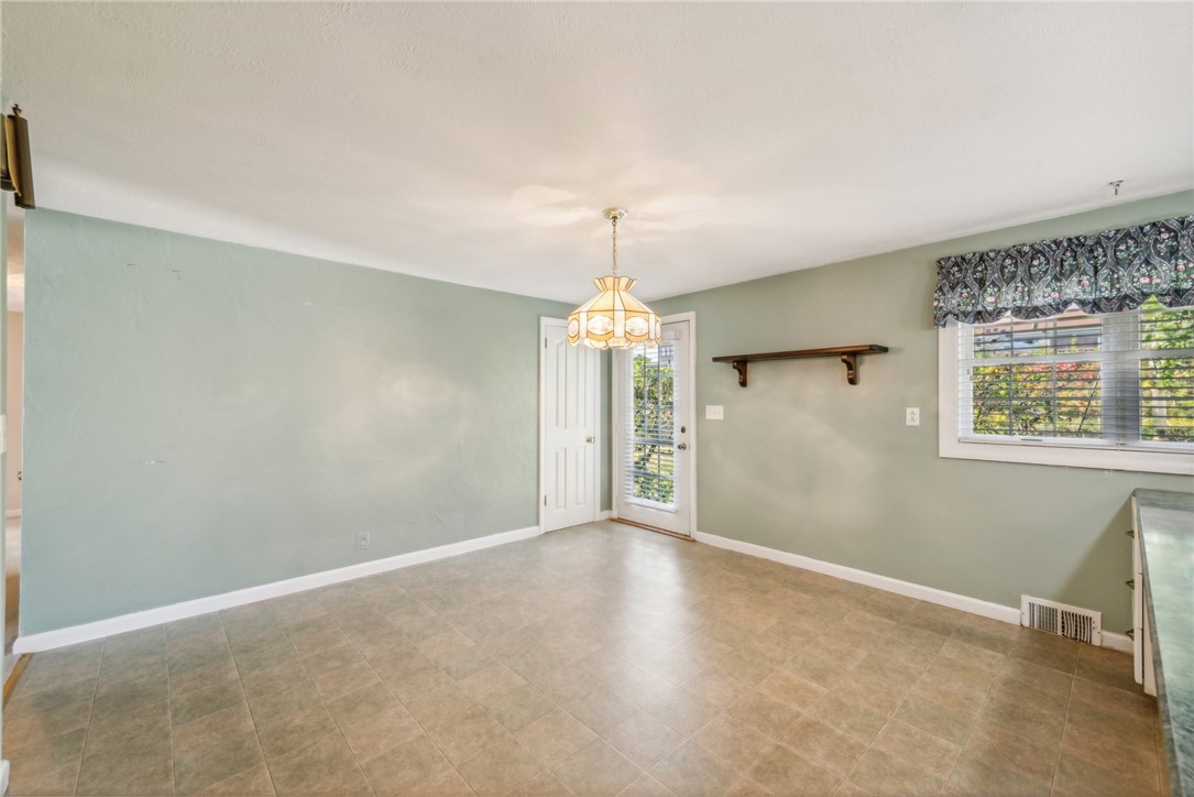 161 Mountain View Pl