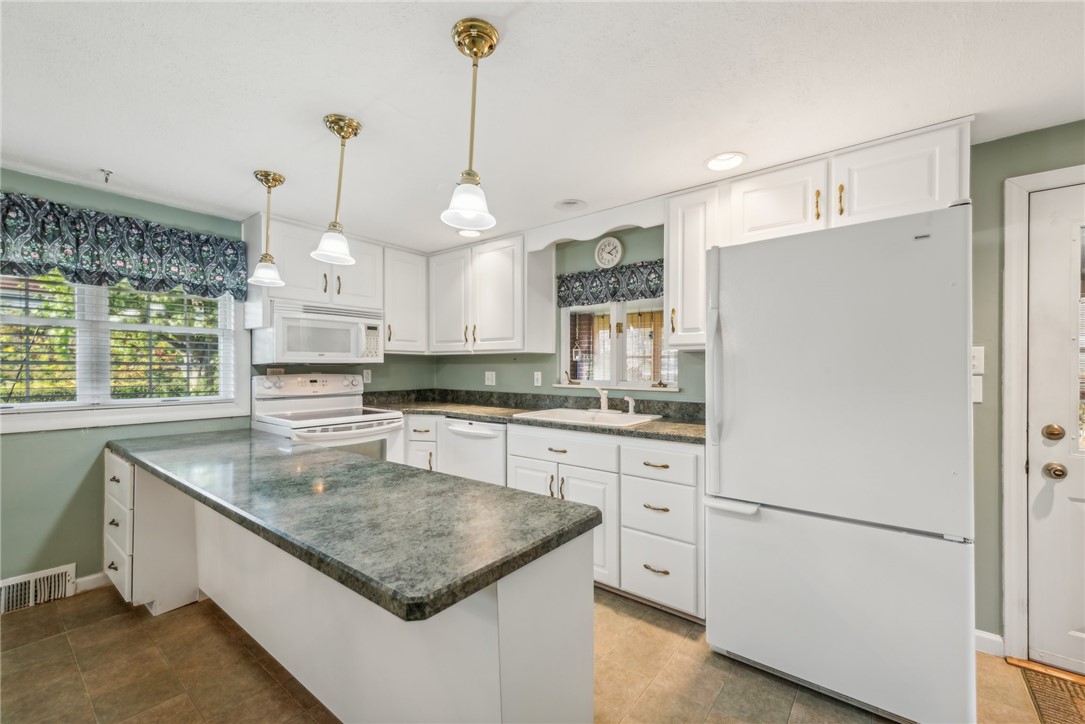 161 Mountain View Pl