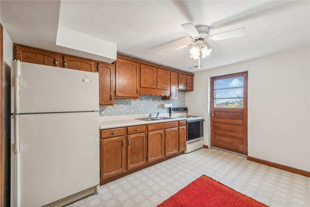 161 Mountain View Pl