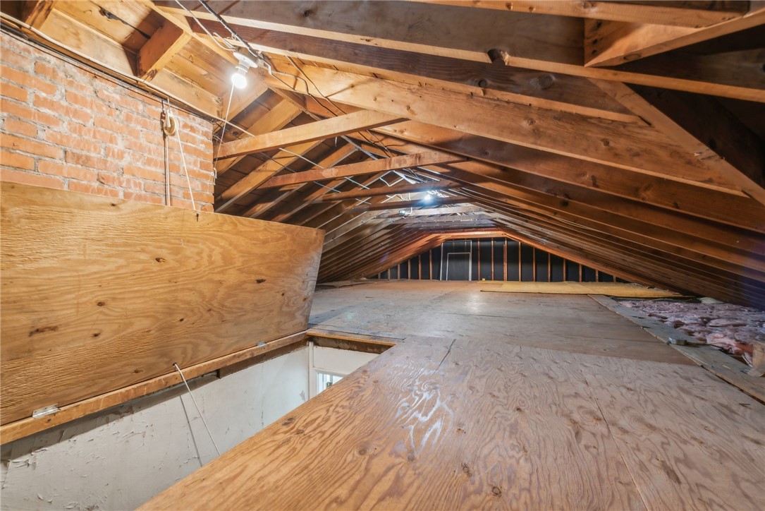 161 Mountain View Pl