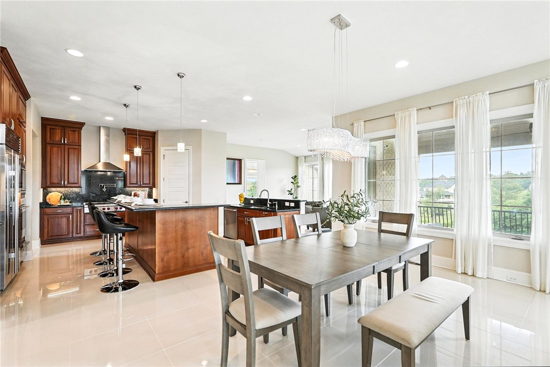 514 Villa