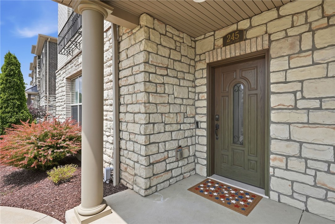 245 Lucca Ln