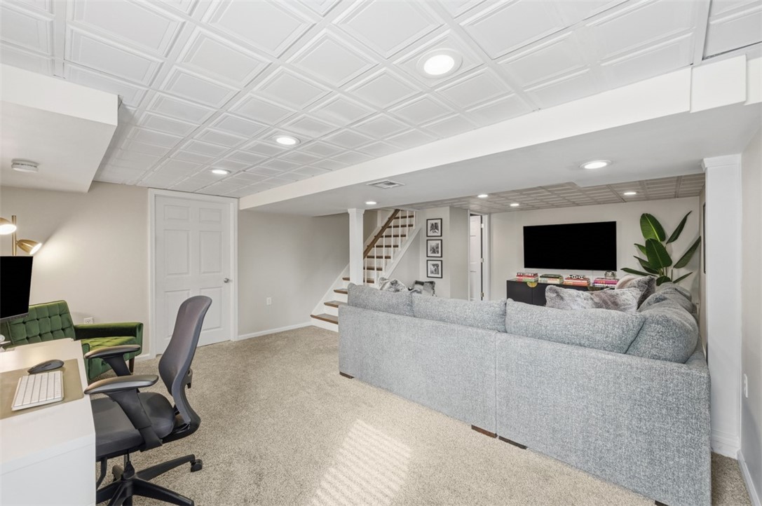 2228 Superior St.