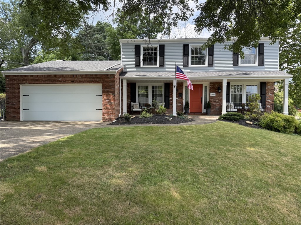 1365 Old Meadow Rd Upper St Clair PA