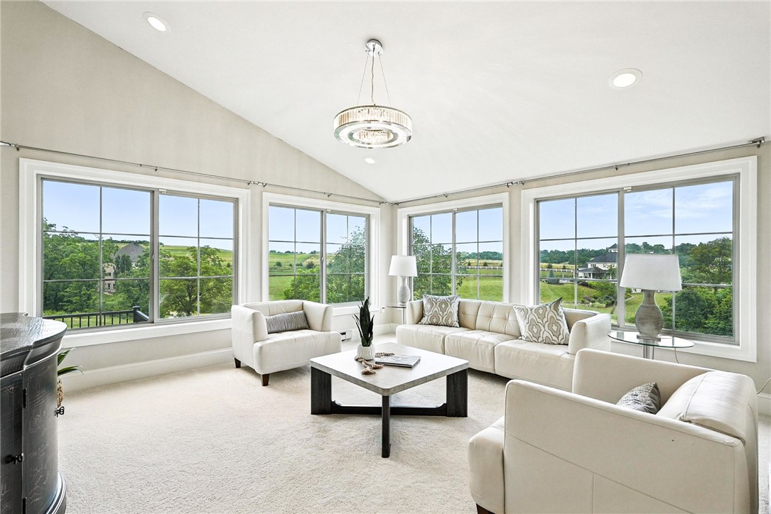 514 Villa