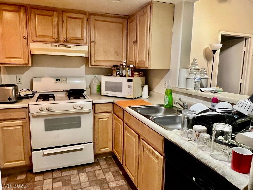 1830 N Pecos Road Unit: 232