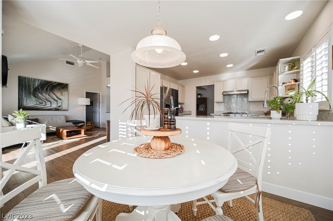 9501 Eagle Valley Drive