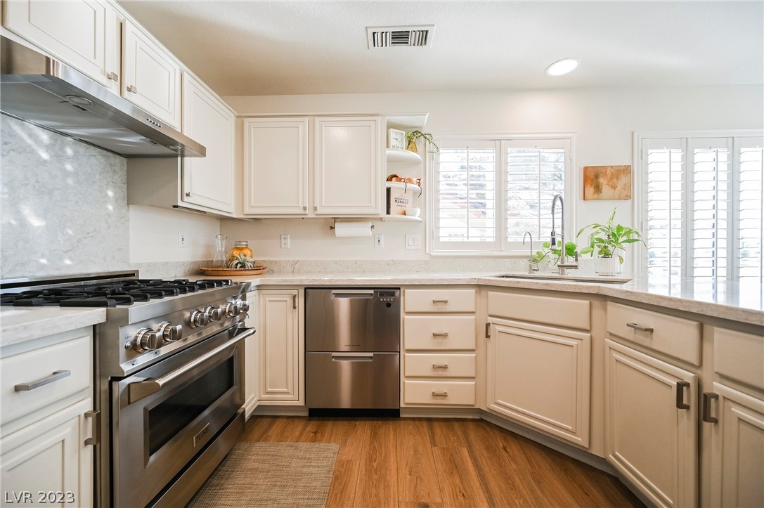 9501 Eagle Valley Drive