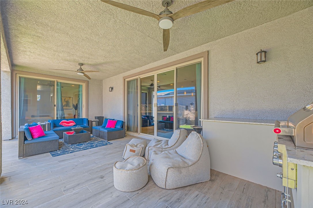 980 East Sunset Road