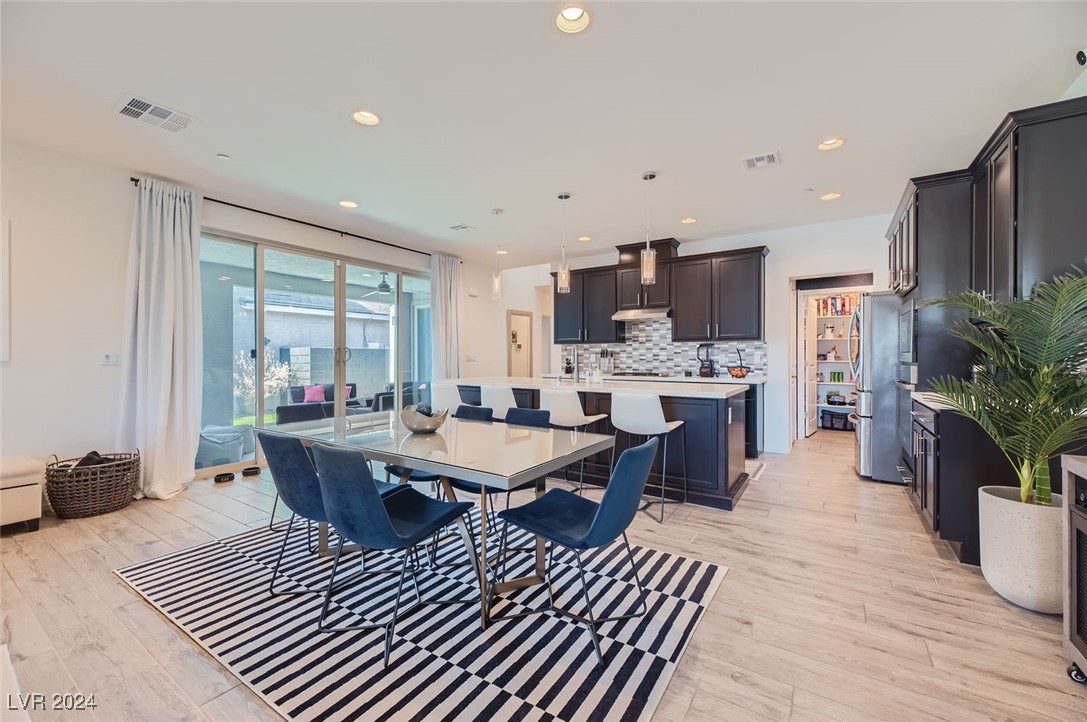 980 East Sunset Road