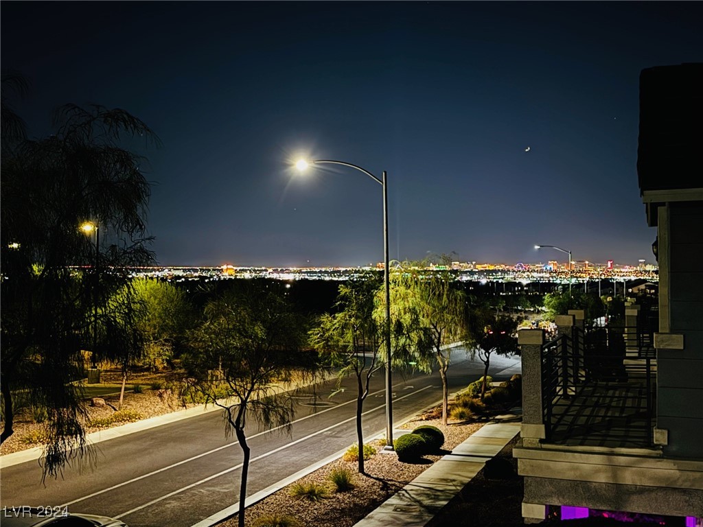 980 East Sunset Road