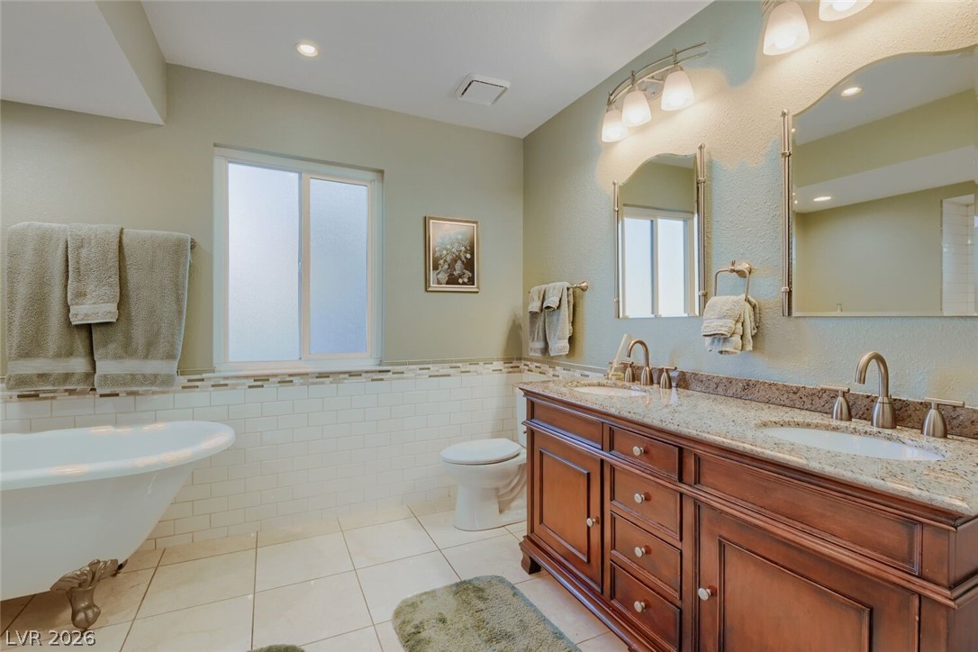 3102 La Mancha Way