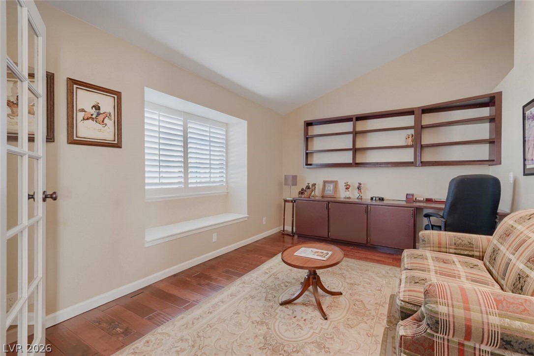 3102 La Mancha Way