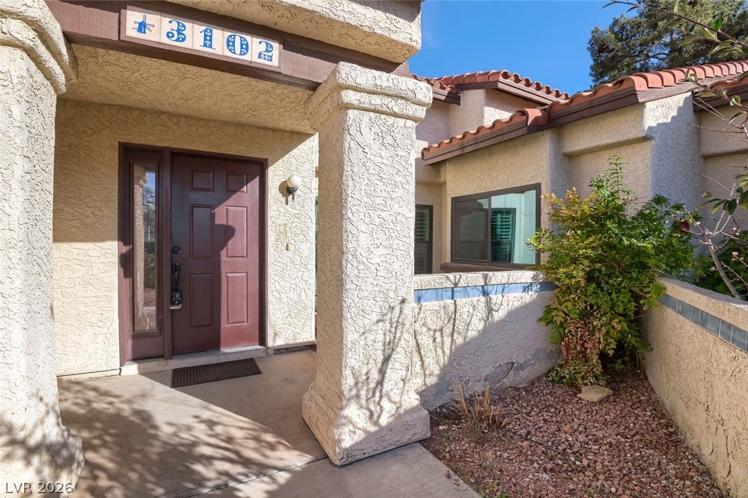 3102 La Mancha Way