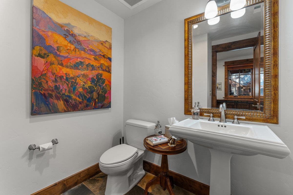 12486 Villa Court Unit: 9