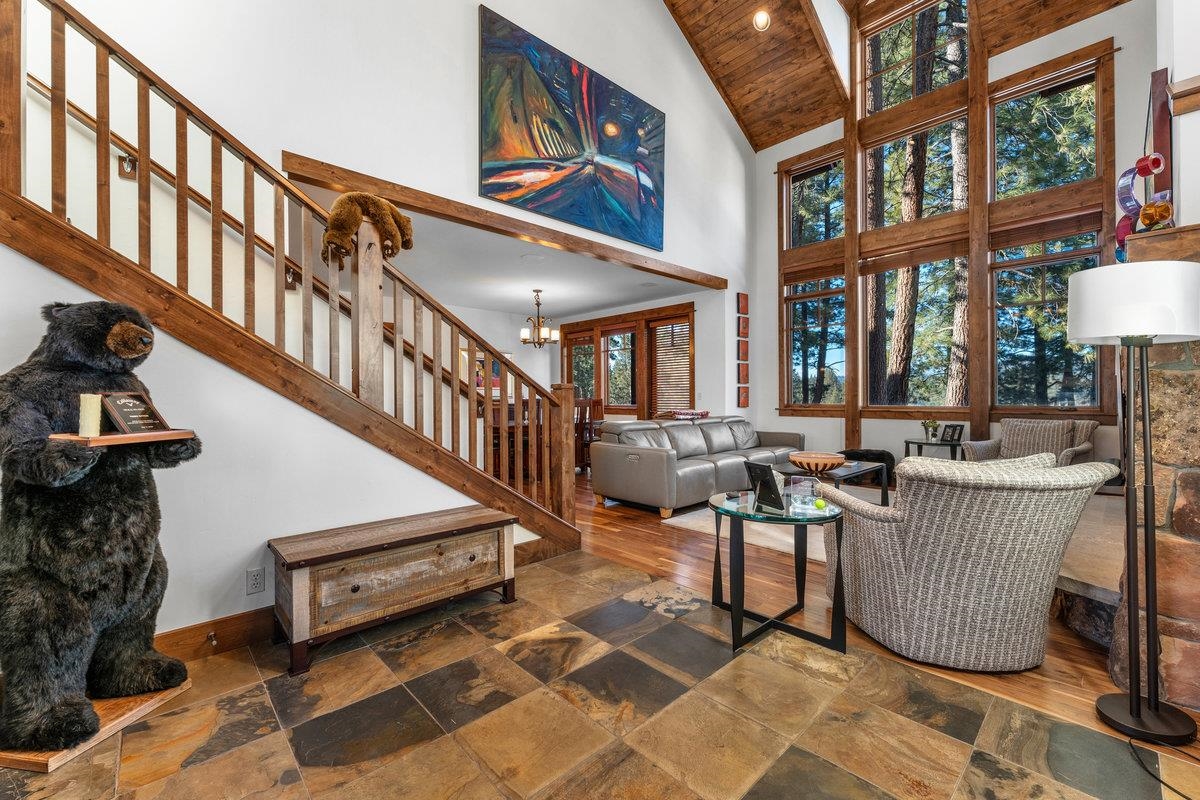 12486 Villa Court Unit: 9