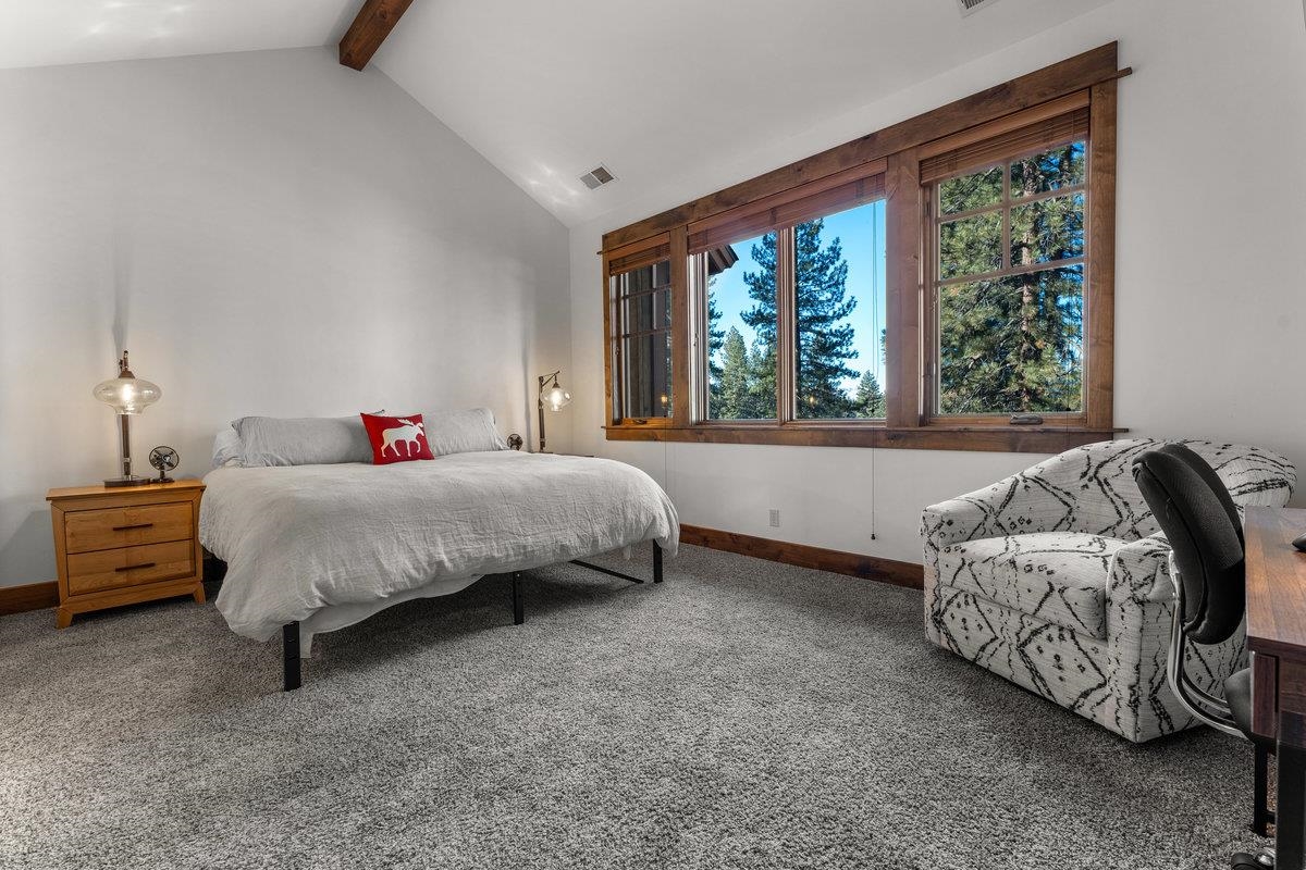 12486 Villa Court Unit: 9
