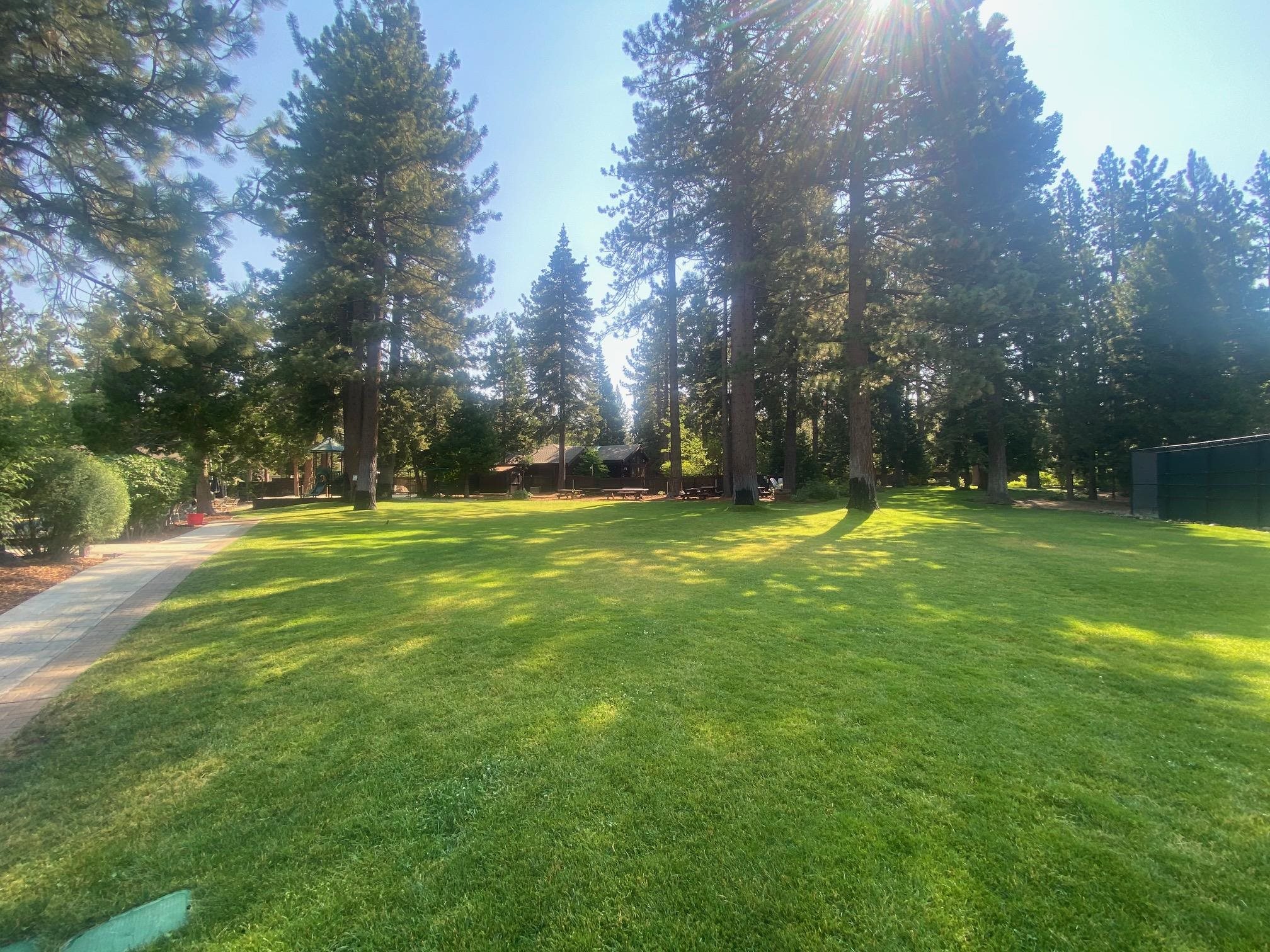 3323 Dardanelles Avenue