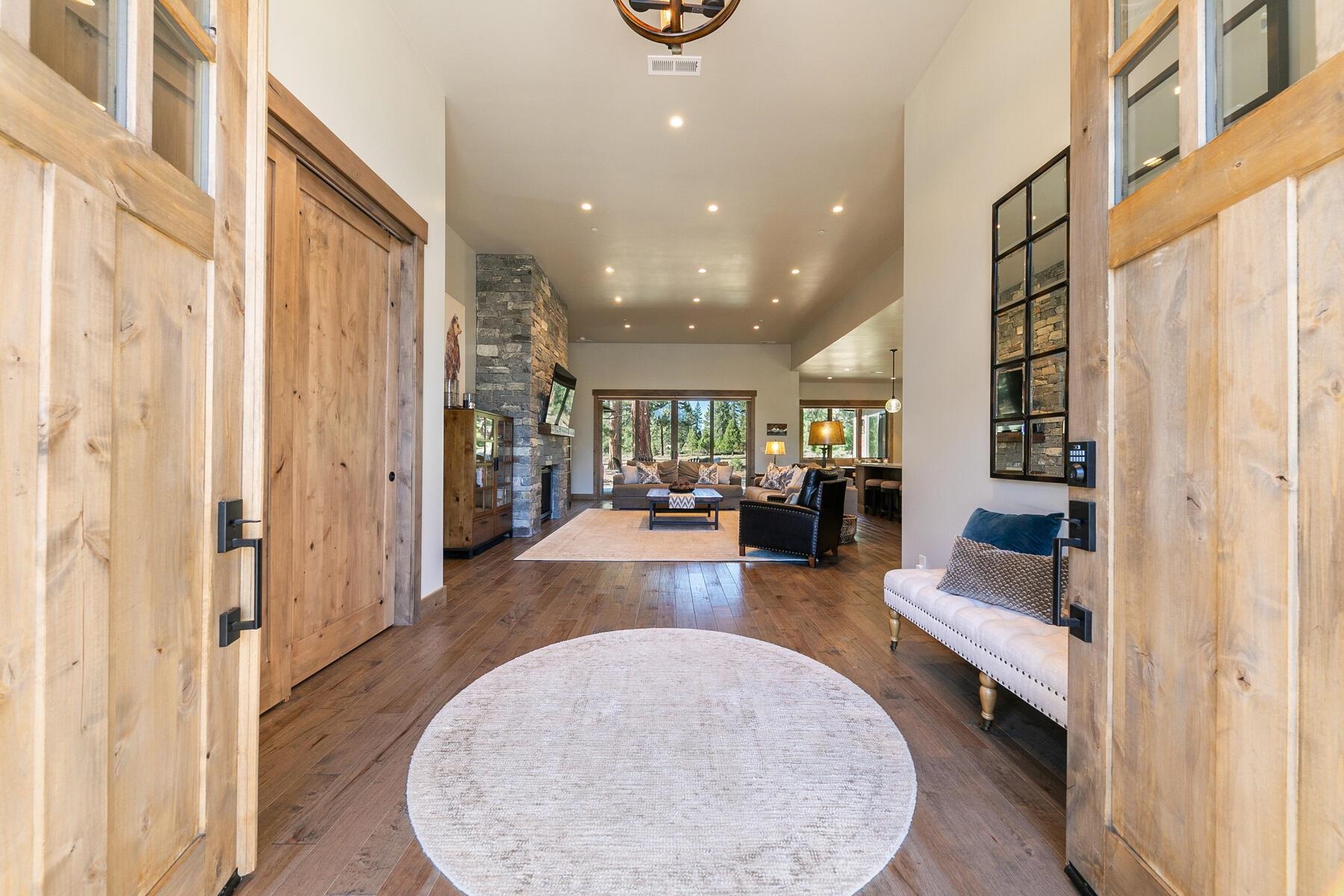 12682 Horizon Drive