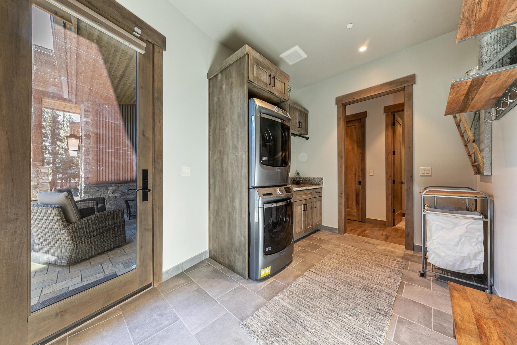 12682 Horizon Drive