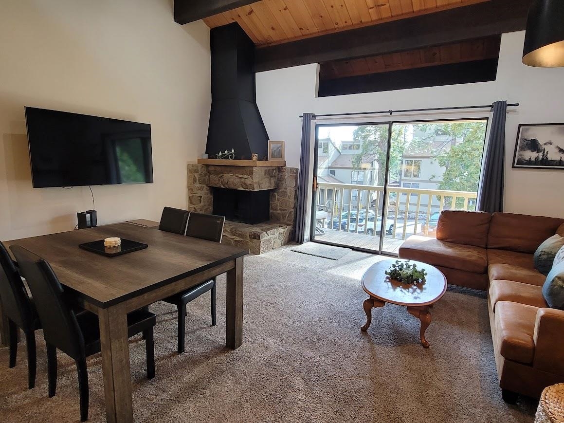 1001 Commonwealth Drive Unit: 95