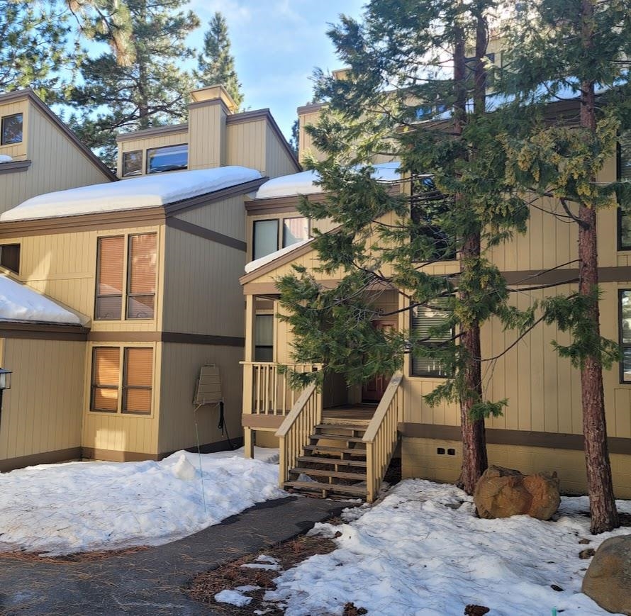 1001 Commonwealth Drive Unit: 95