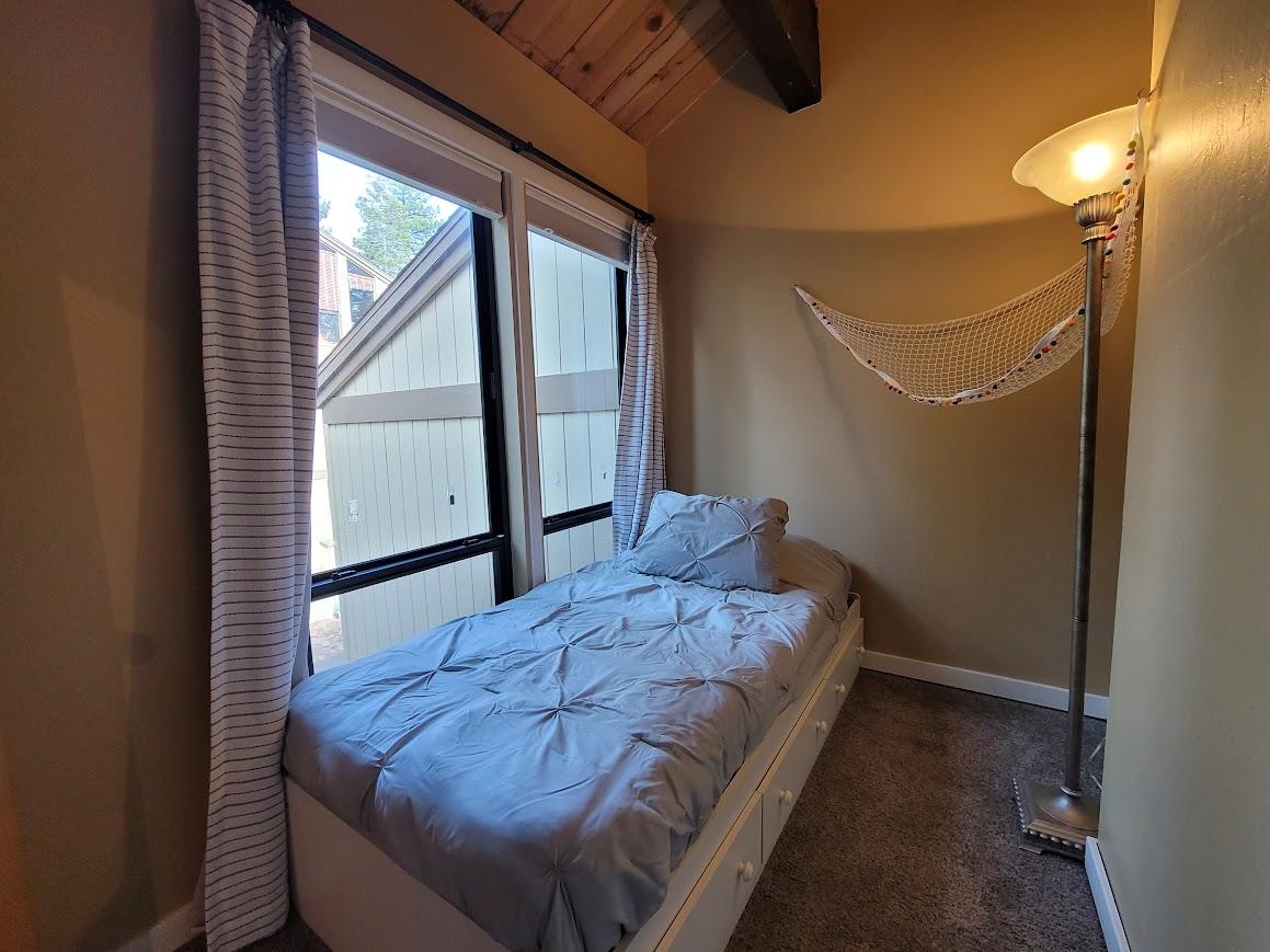 1001 Commonwealth Drive Unit: 95