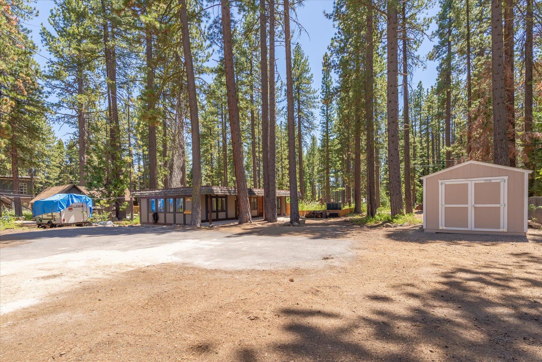 2600 Lake Forest Road