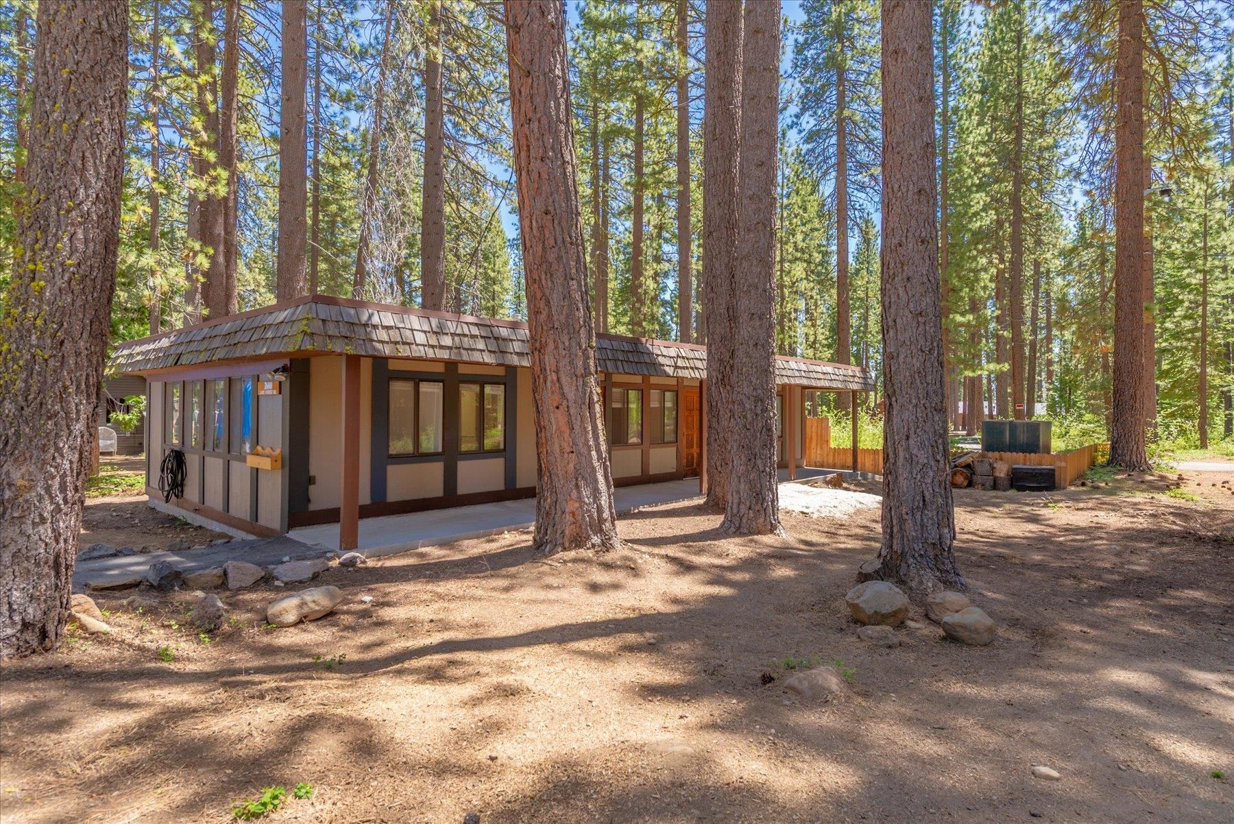 2600 Lake Forest Road