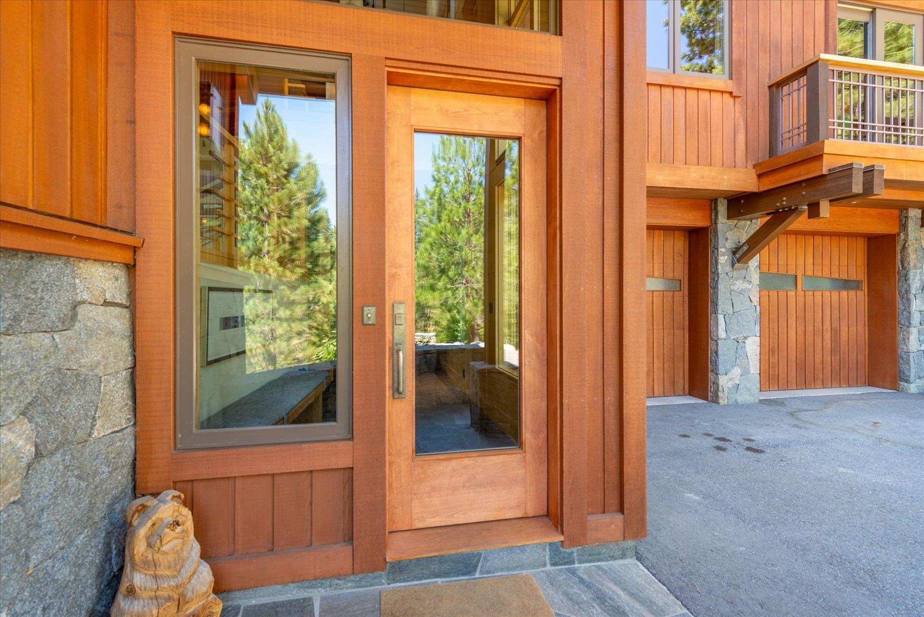 568 Hidden Lake Court
