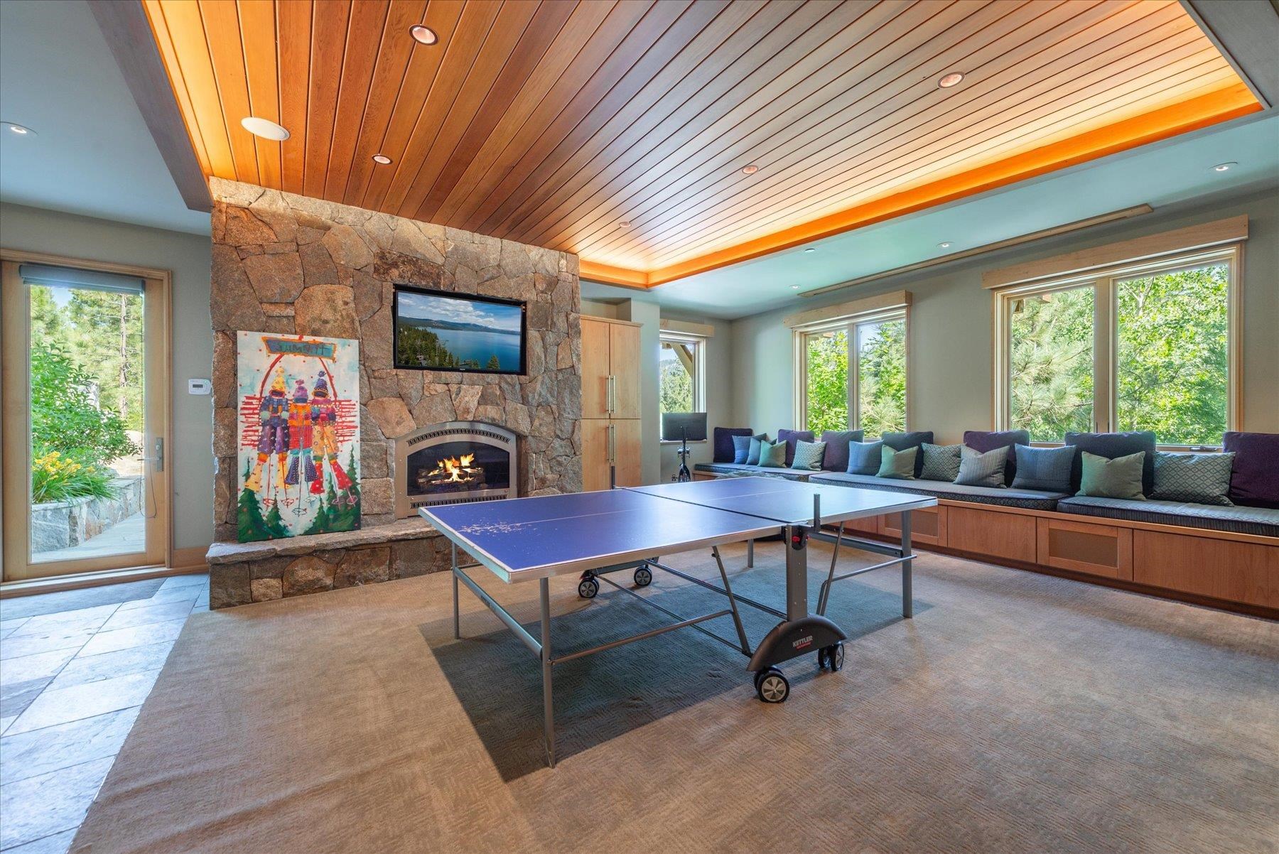 568 Hidden Lake Court