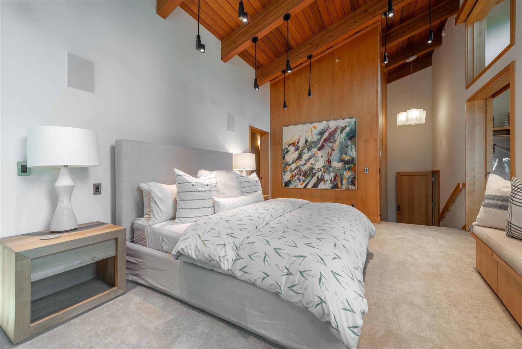 568 Hidden Lake Court