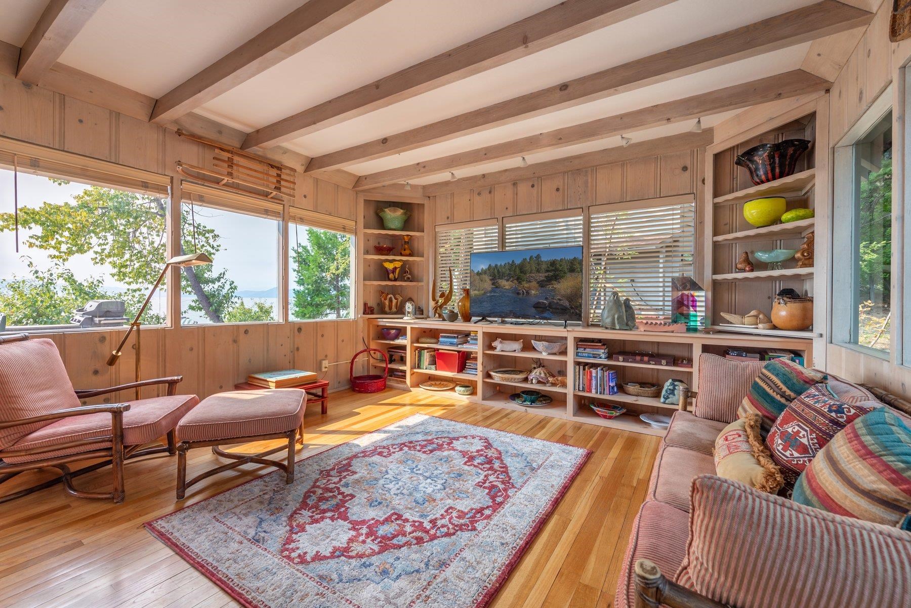 6480 North Lake Boulevard