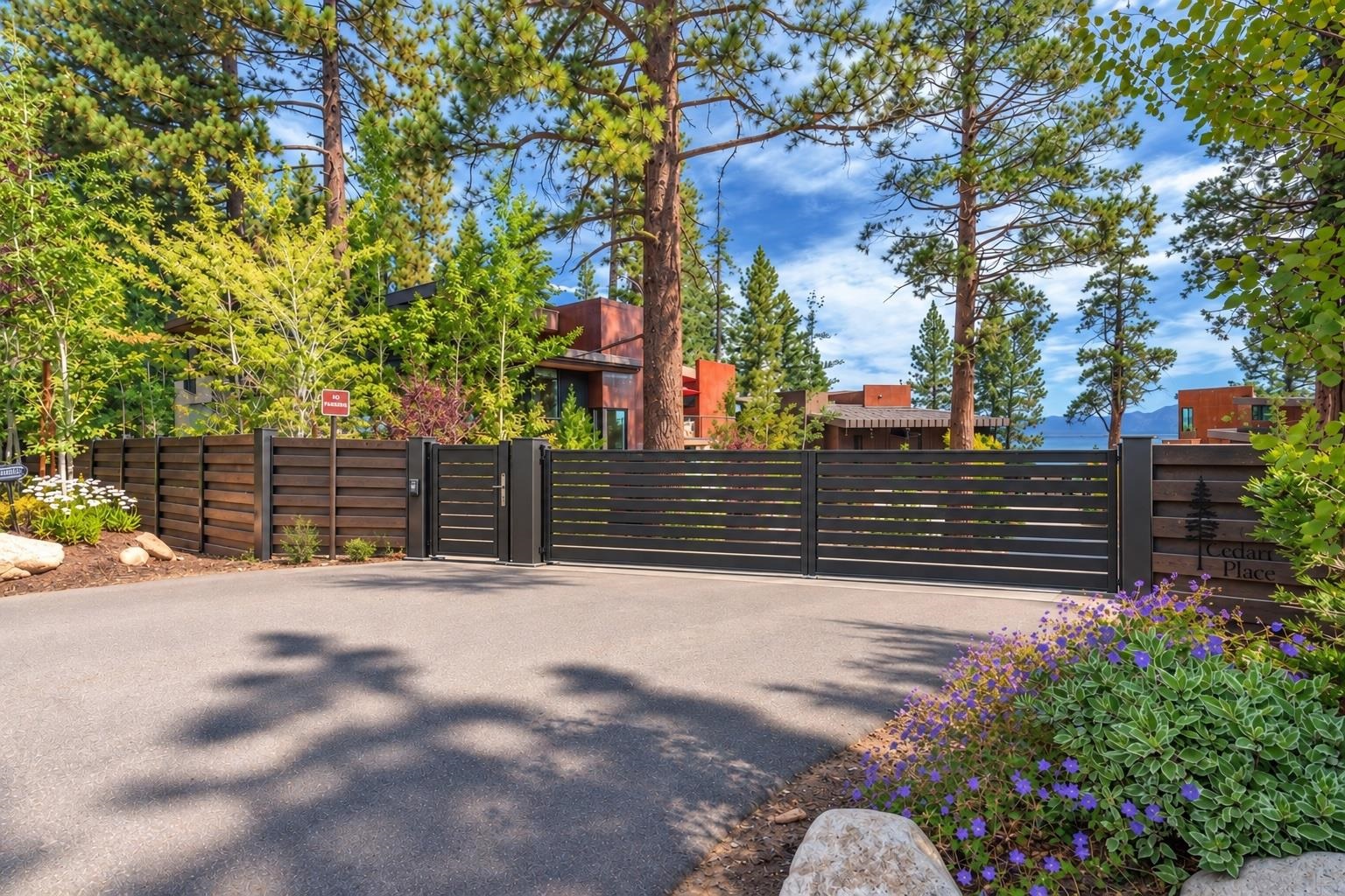 120 Old Cedars Place
