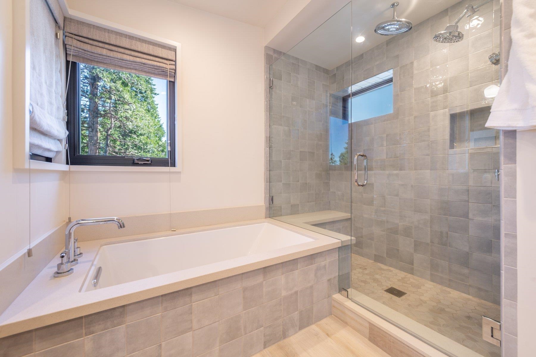 120 Old Cedars Place
