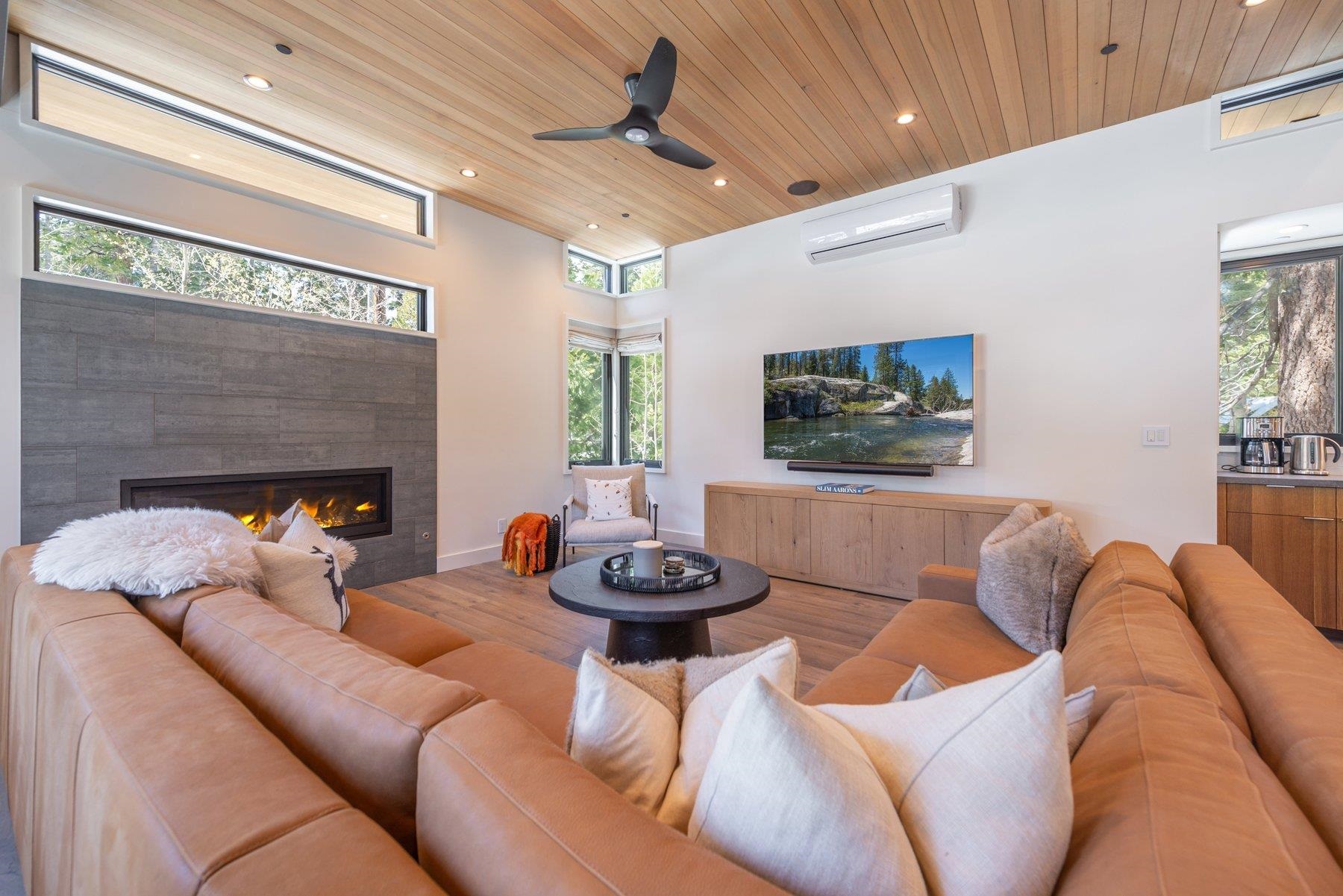 120 Old Cedars Place