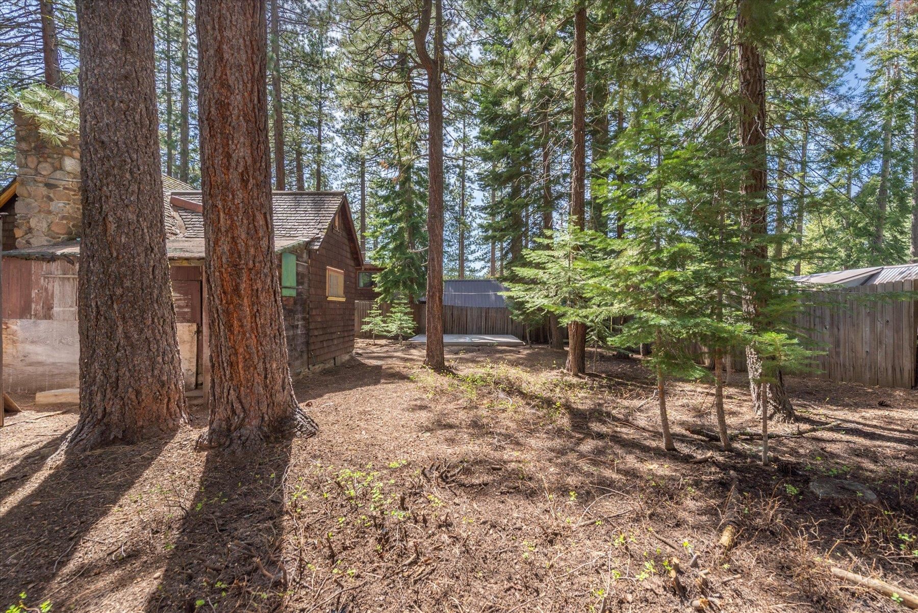 2535 Lake Forest Road
