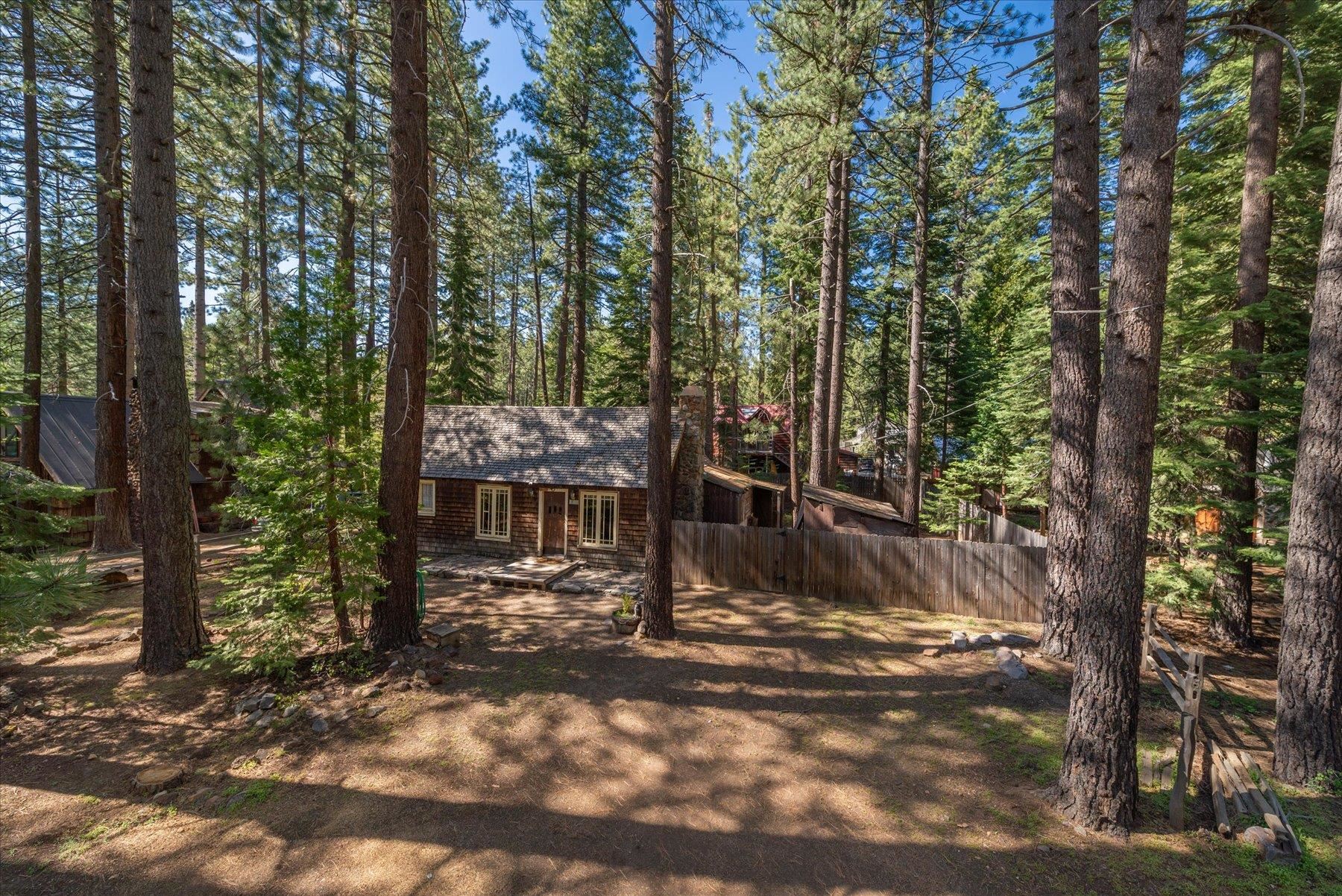 2535 Lake Forest Road